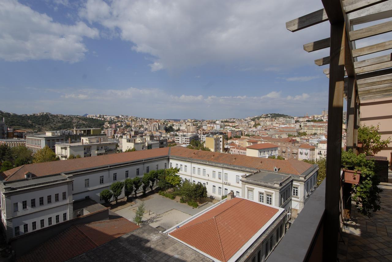 Nughe 'E' Oro Guesthouse Nuoro  Exterior photo